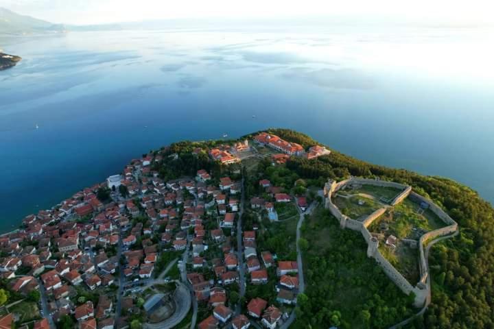 Appartement Korovesh à Ohrid Extérieur photo